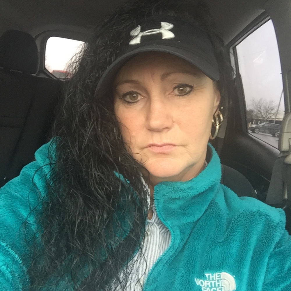 Meet your Posher, Pam